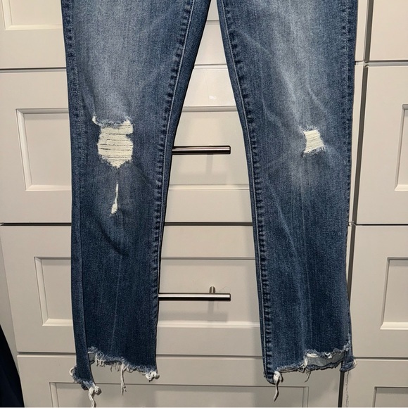 Mother Insider Crop Step Chew Jeans In Dancing On Coals 26 - Picture 11 of 16